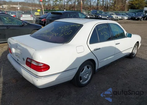 1999 Mercedes-Benz E 430 from USA, damaged, VIN WDBJF70H8XA812375